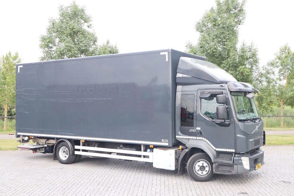 Volvo FL 210 | 4X2 | TAILLIFT | 12 TON | DUTCH INSPECITON | EURO 6
