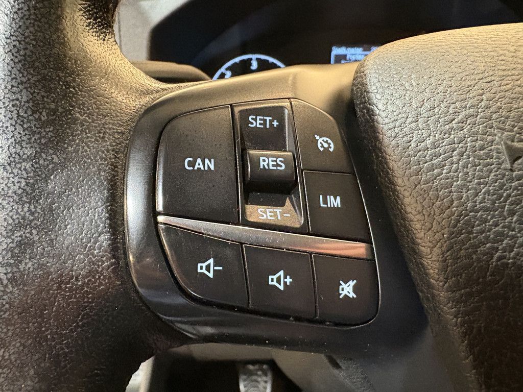 Ford Transit 350 2.0 TDCI L3H2 Trend 130 PK / Euro 6 / Airco / Cruise Control / Trekhaak / PDC