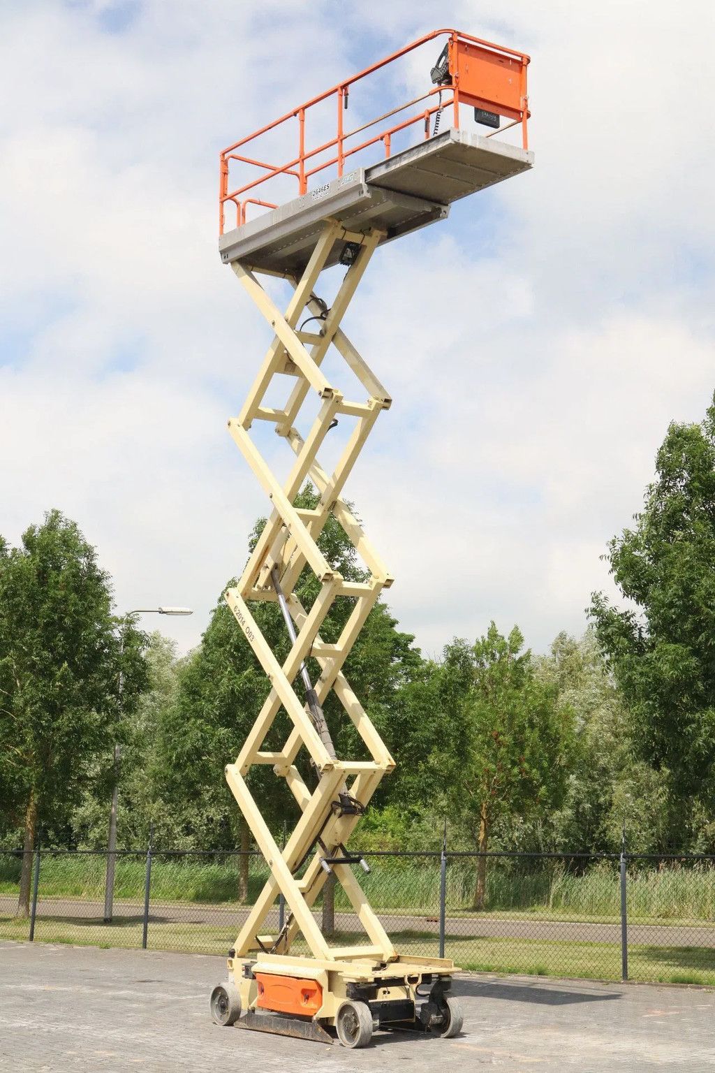 JLG 2646 ES | 10 METER | 450 KG