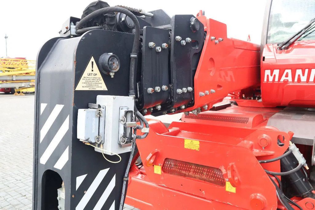Manitou MRT 2150 + S2 | REMOTE | FORKS | 3-TON WINCH