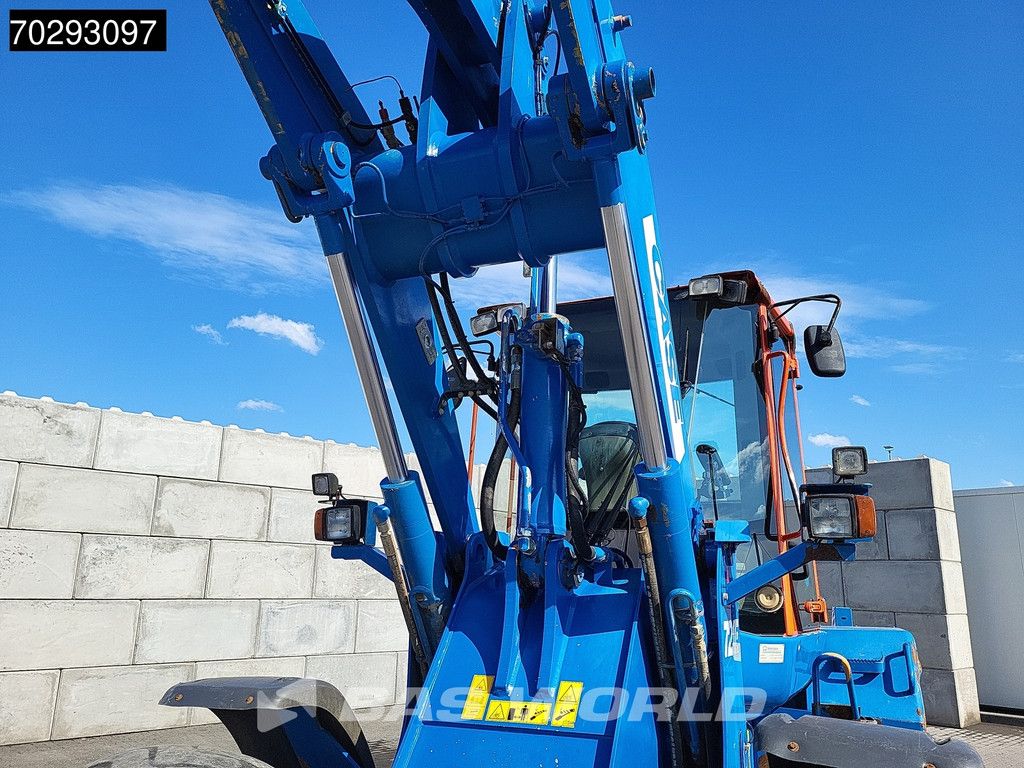 Case 721 E