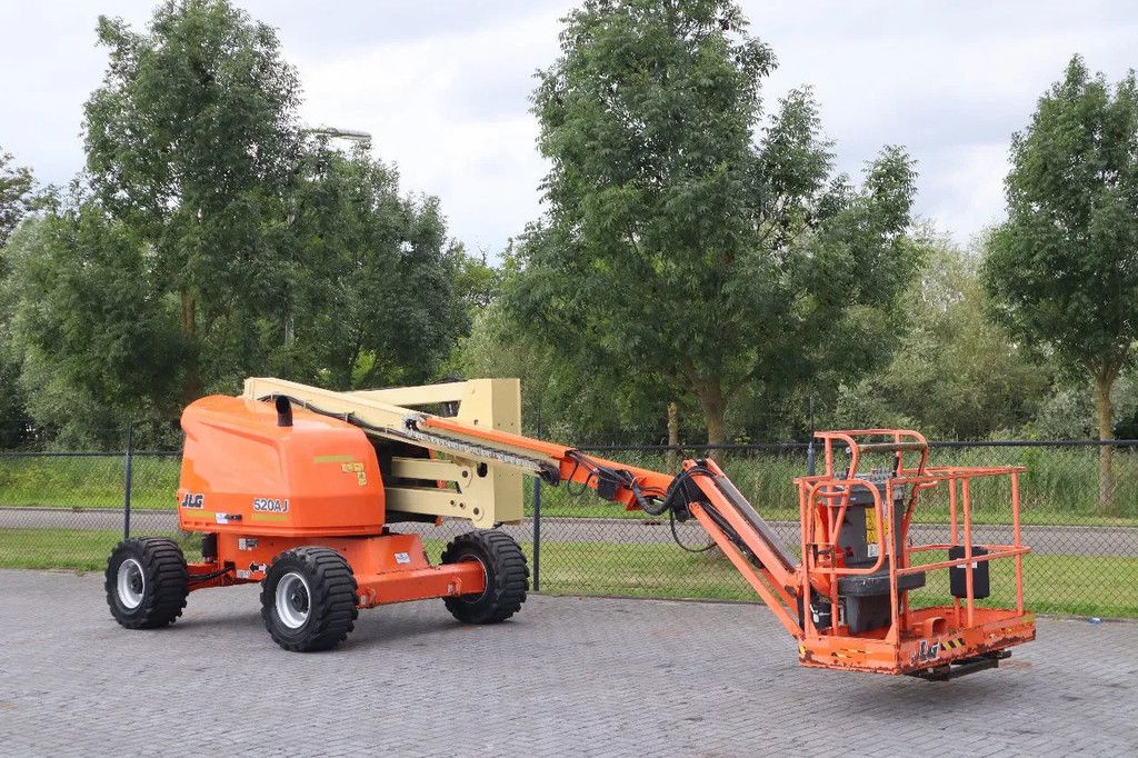 JLG 520AJ | 18 METER | 250 KG