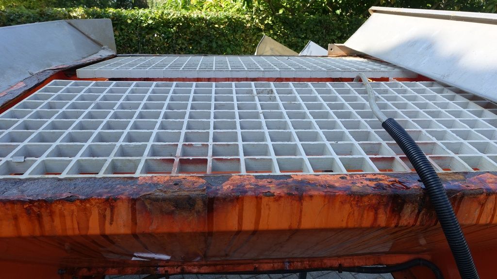 Bucher Husky 500V Zoutstrooier