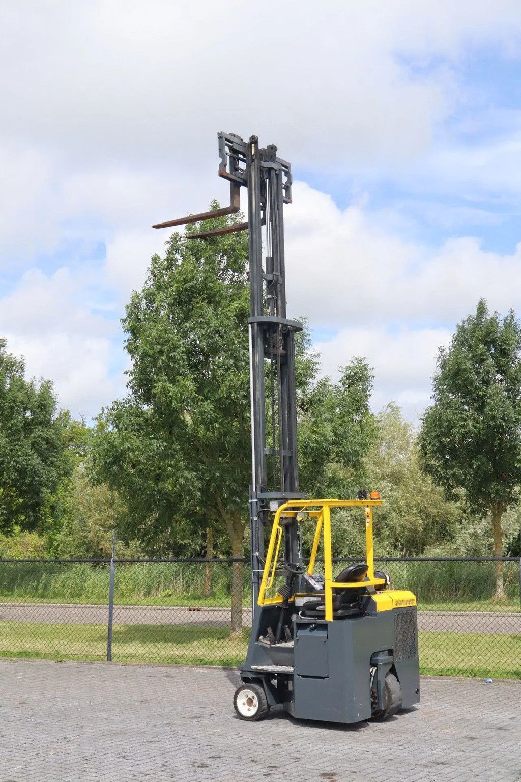 Combilift CB3000 | 2.5 TON | 6 METER | TRIPLEX | SIDESHIFT