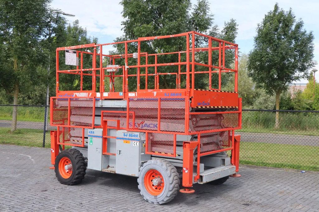 Skyjack SJ8841 E | 14.5 METER | 681 KG
