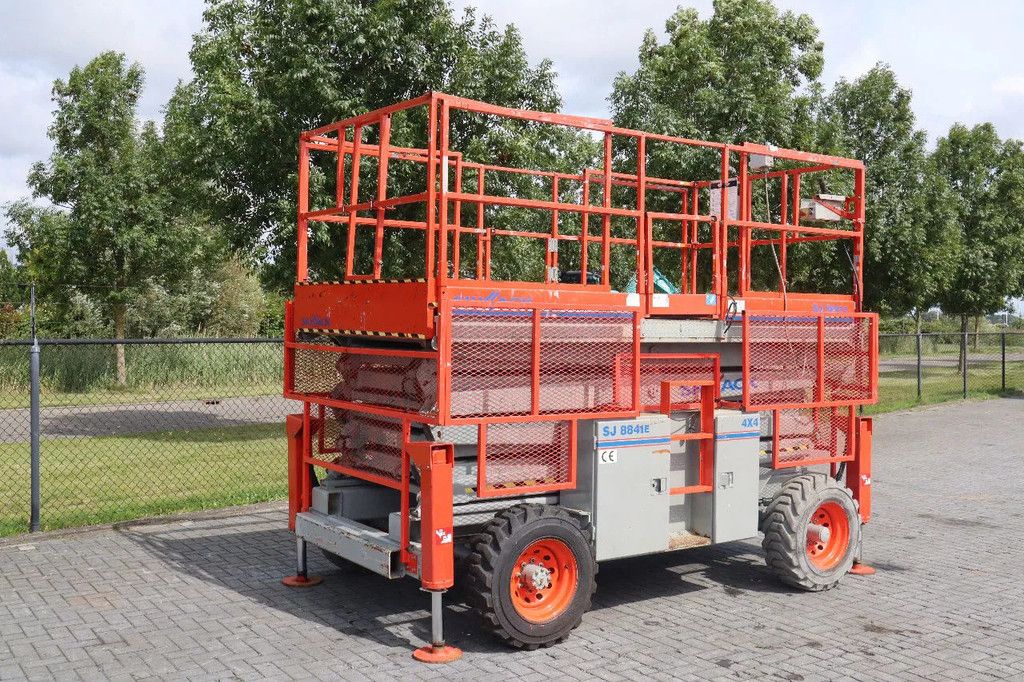 Skyjack SJ8841 E | 14.5 METER | 681 KG