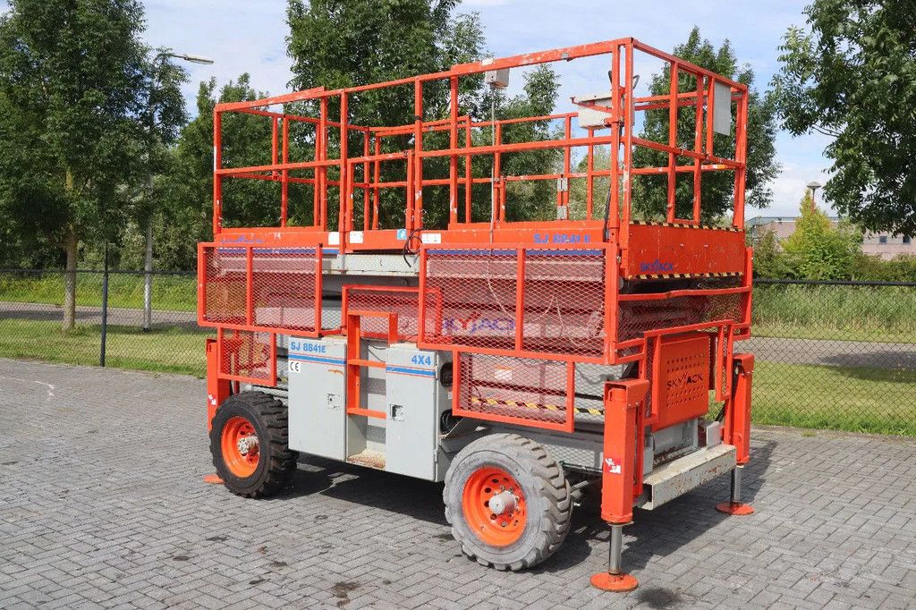 Skyjack SJ8841 E | 14.5 METER | 681 KG