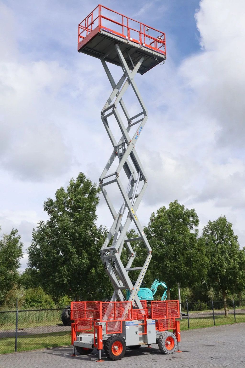 Skyjack SJ8841 E | 14.5 METER | 681 KG