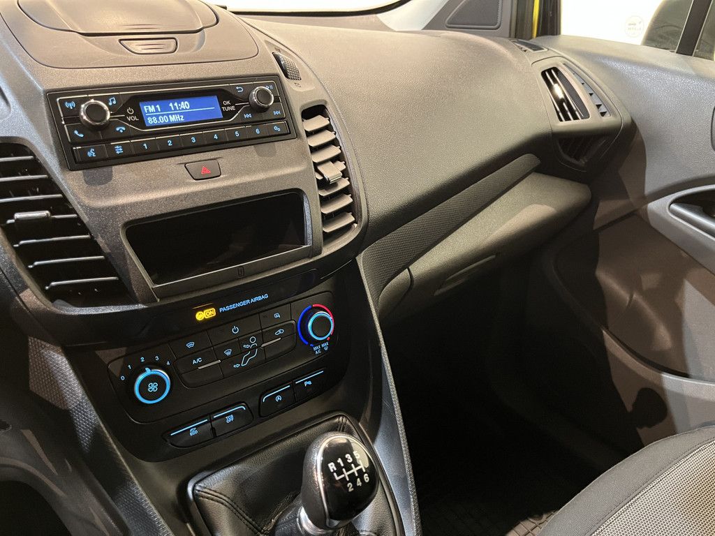 Ford Transit Connect 1.5 EcoBlue L1 / Inrichting / Euro 6 / Airco / Cruise Control / Trekhaak / PDC