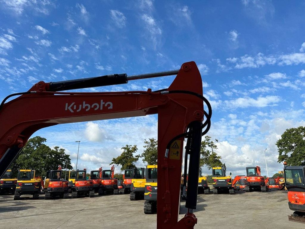 Crawler excavator Kubota KX155-3SZ Diesel 29.4kW 2012