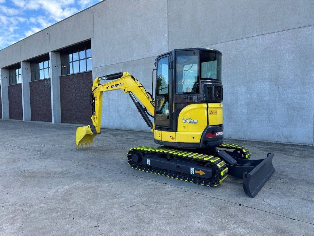 Crawler excavator Yanmar VIO35-6B Diesel 20.2kW 2016