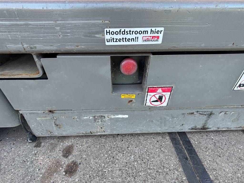 Haulotte Compact 8 cu schaarlift 8m haulotte hoogwerker