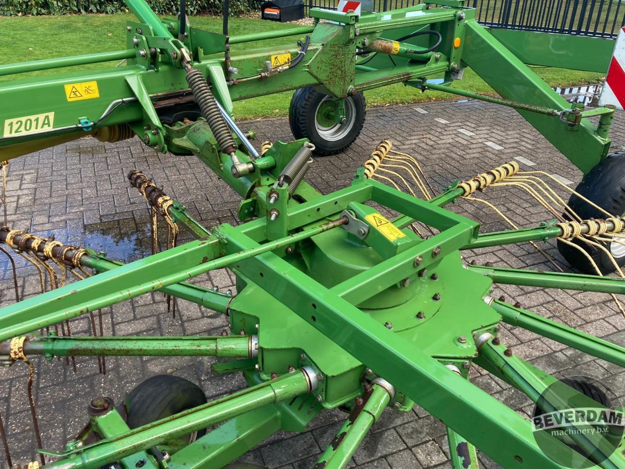 Krone Swadro 1201A
