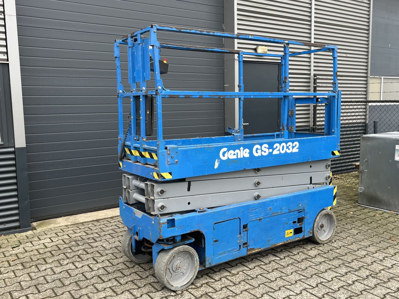 Genie GS2032 Schaarhoogwerker bj 2016, werkhoogte 8 mtr.