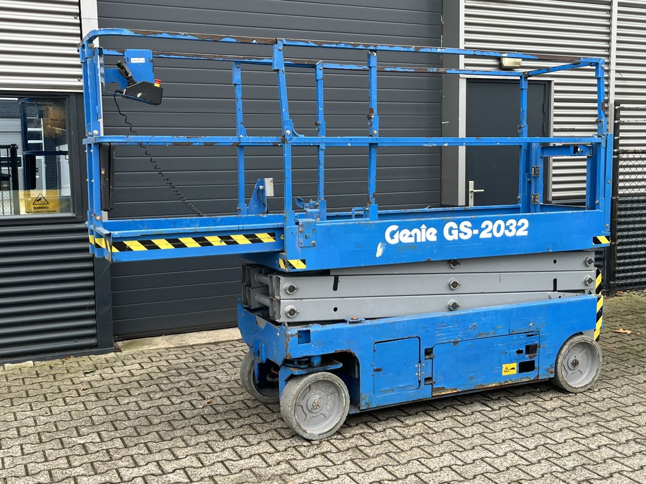 Genie GS2032 Schaarhoogwerker bj 2016, werkhoogte 8 mtr.