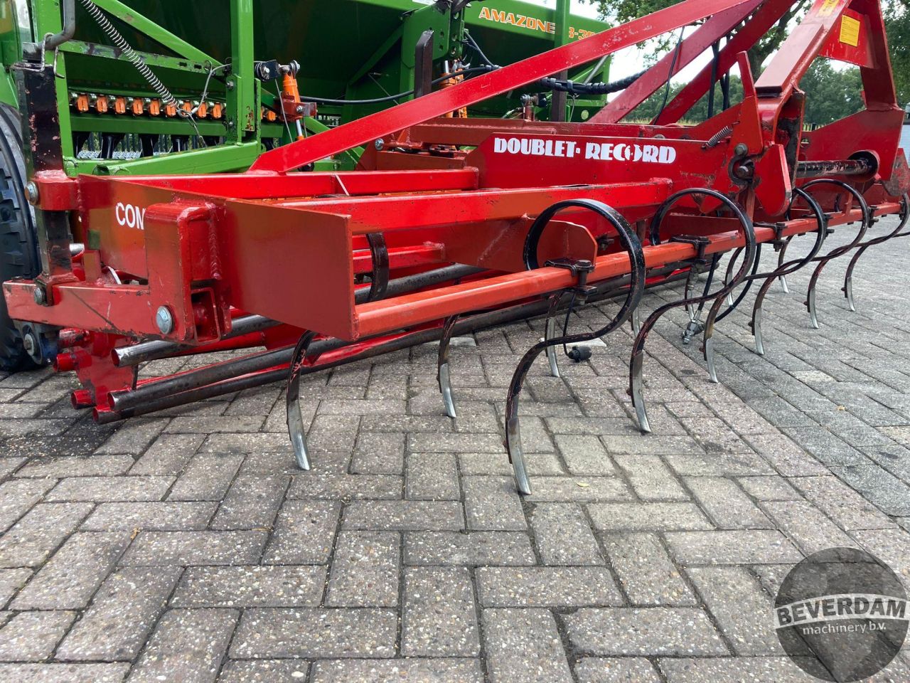 Amazone D8-30E zaaicombinatie