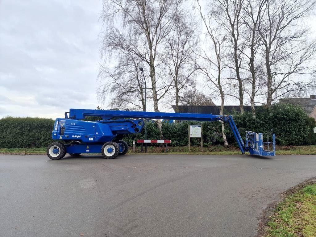 Snorkel AB85 4x4 diesel knik telescoop hoogwerker 28m