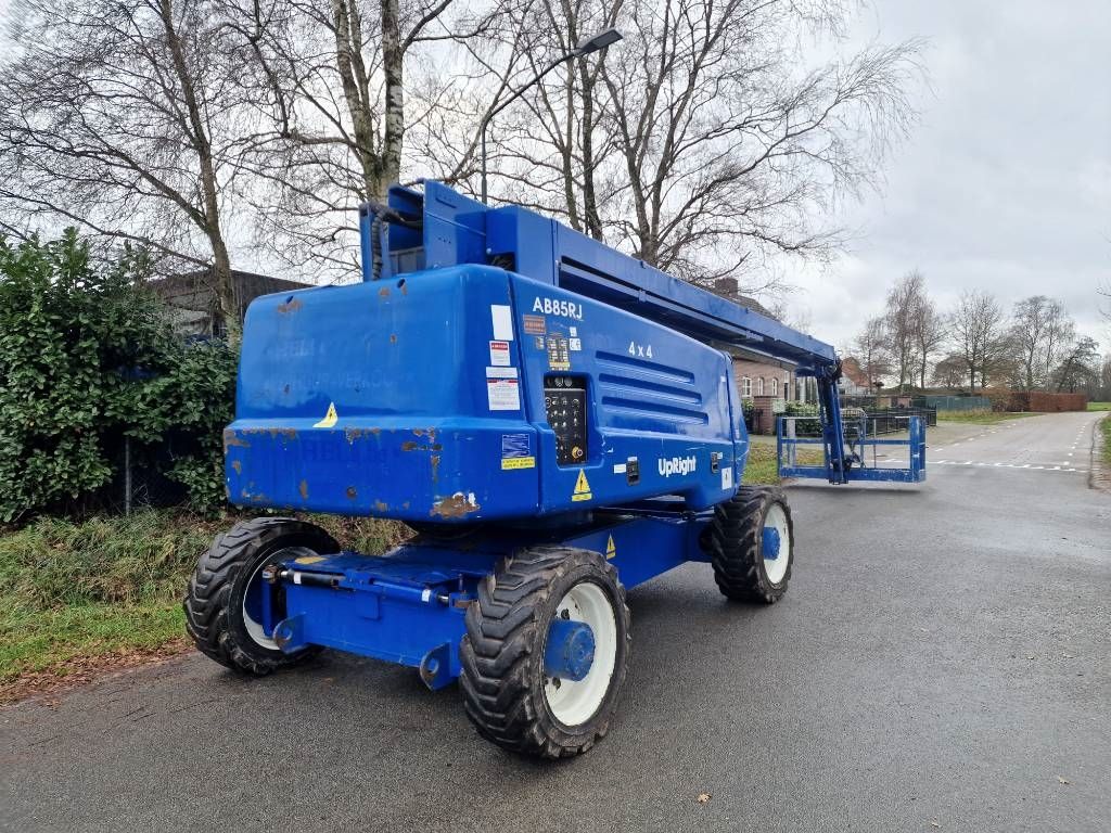 Snorkel AB85 4x4 diesel knik telescoop hoogwerker 28m