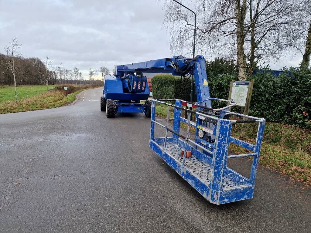 Snorkel AB85 4x4 diesel knik telescoop hoogwerker 28m