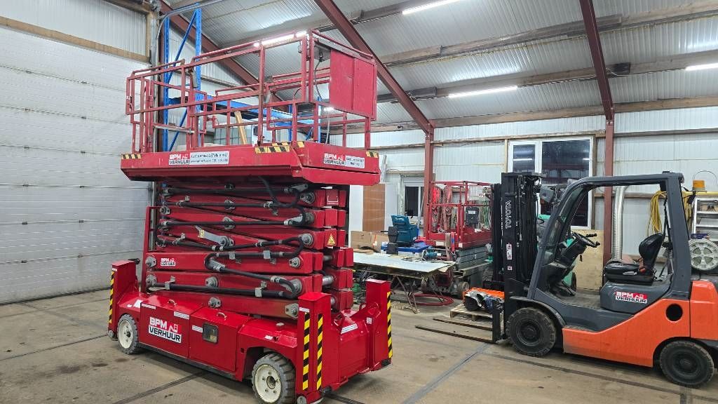 PB Lift S171 schaarhoogwerker S-171-12es schaarlift