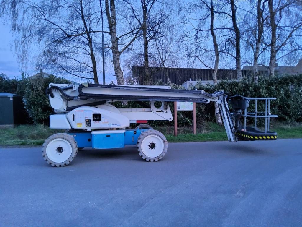 Niftylift HR21 HYBRID 4x4 diesel elektro hoogwerker kniktele