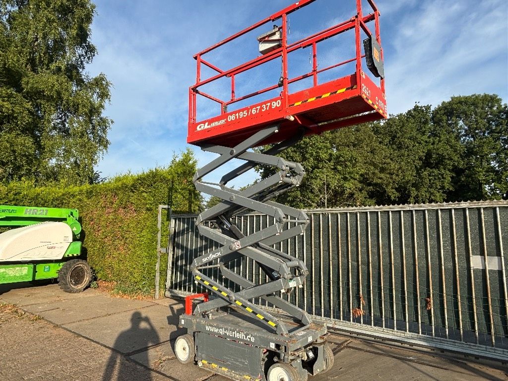 SkyJack SJ 3219 schaarhoogwerker 8m skyjack hoogwerker