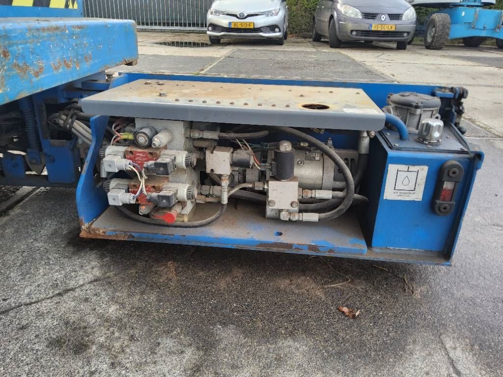 SkyJack SjIII3219 schaarhoogwerker schaarlift 8m