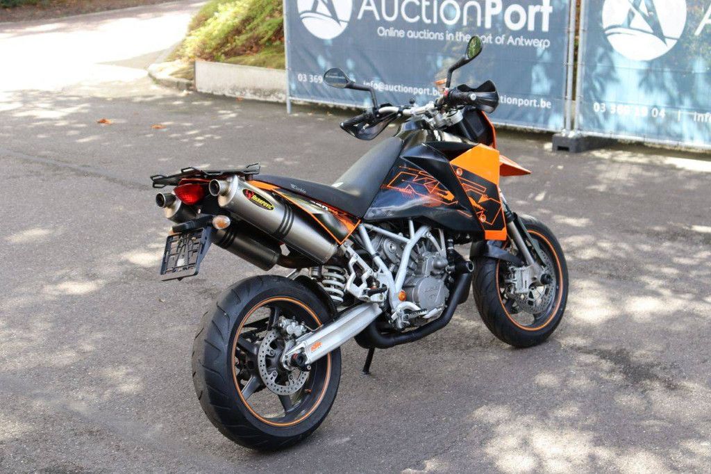 KTM 950 Supermoto 2005 (Margin)