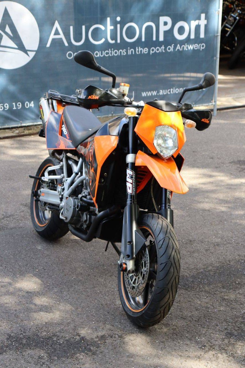 KTM 950 Supermoto 2005 (Margin)