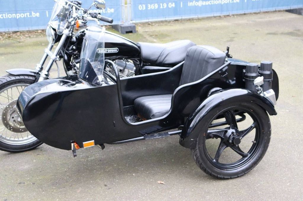 Motorcycle Harley-Davidson Sporster XL883 + Side Car Petrol 2009