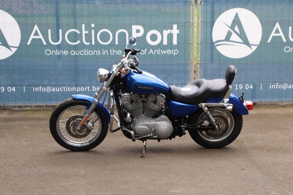 Motorcycle Harley-Davidson Sportster XL883 Petrol 2010