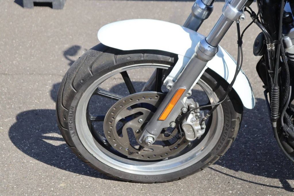 Motorcycle Harley-Davidson SPORTSTER XL883 SUPER LOW Petrol 2016