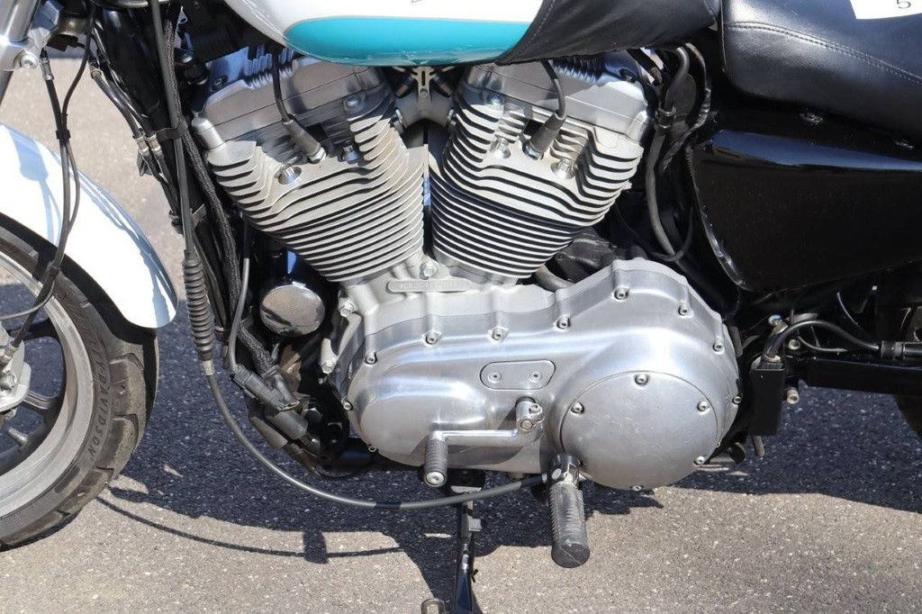 Motorcycle Harley-Davidson SPORTSTER XL883 SUPER LOW Petrol 2016
