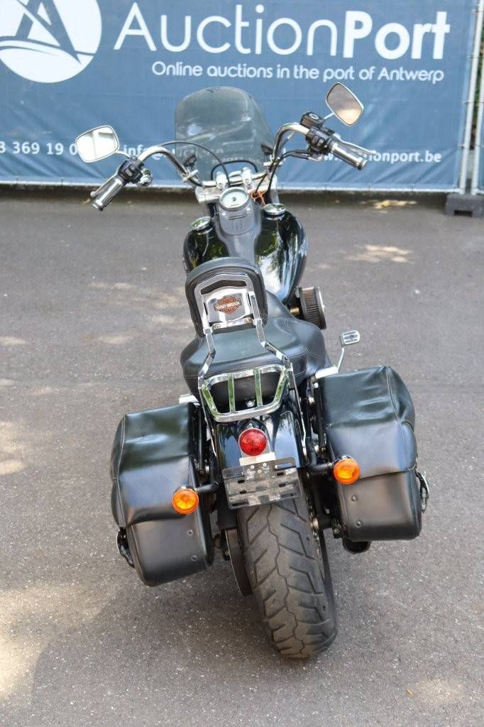 Harley-Davidson Dyna Street Bob Petrol Motorcycle 2009