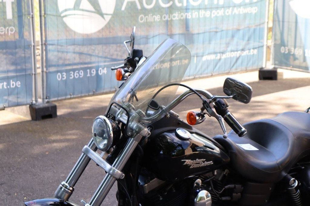Harley-Davidson Dyna Street Bob Petrol Motorcycle 2009