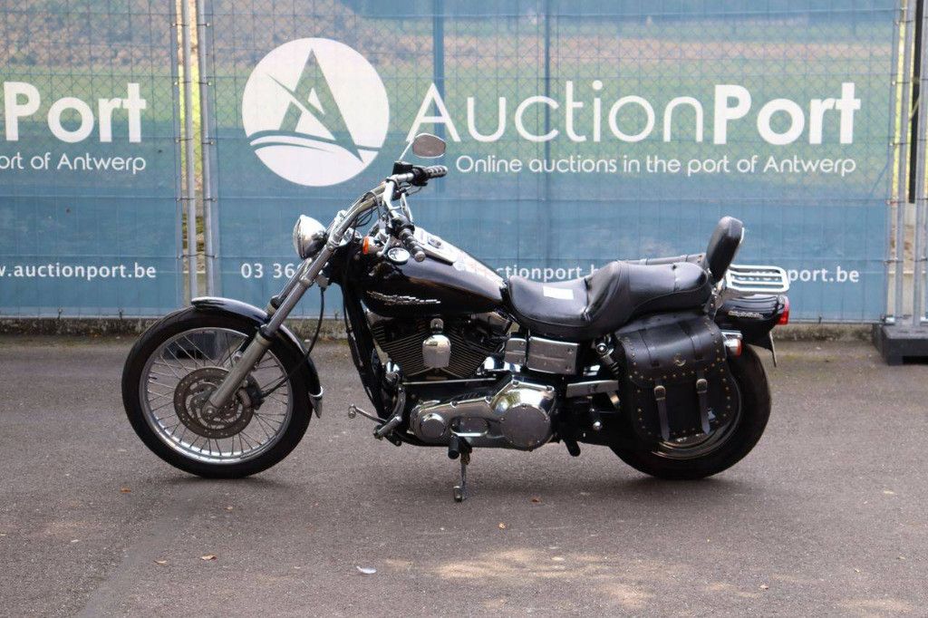 Harley-Davidson Dyna Wide Glide Benzin 2006