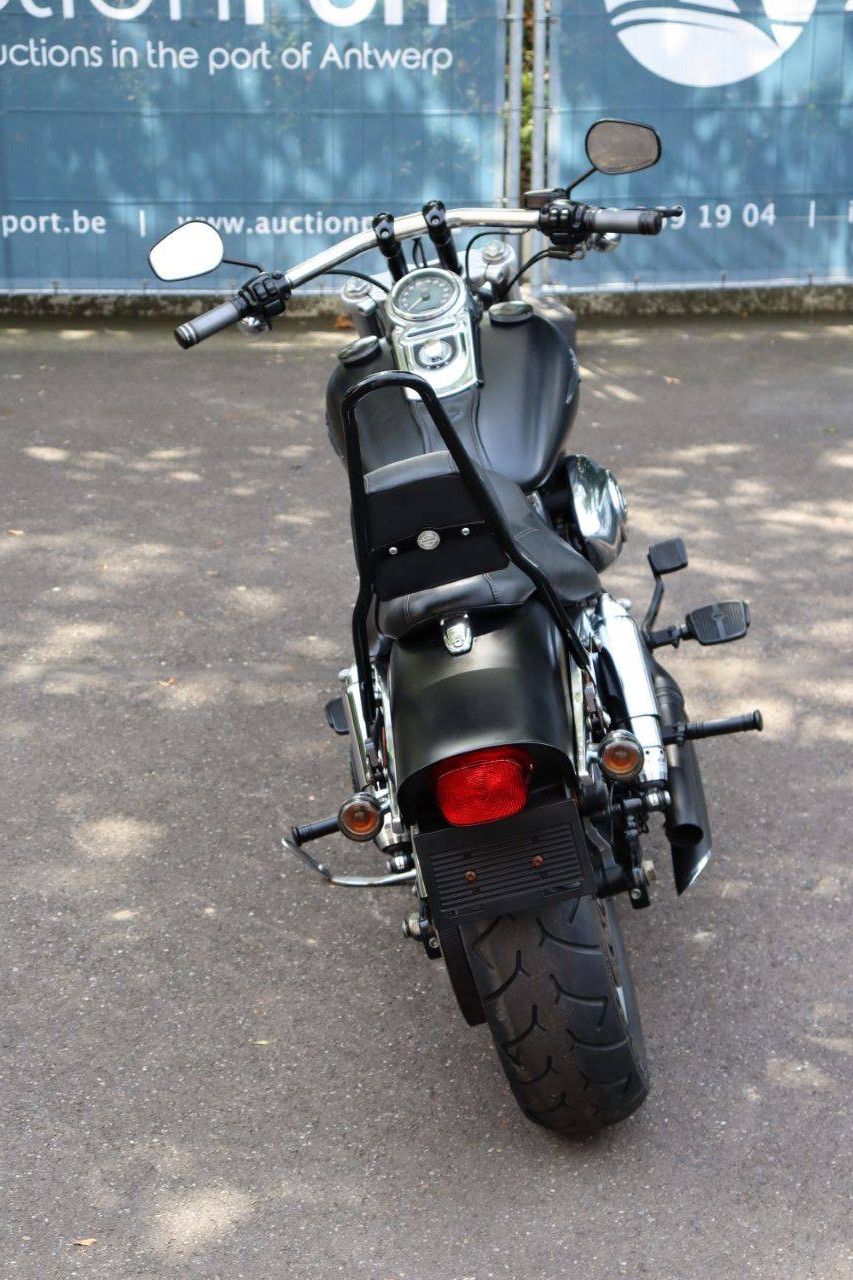 Harley-Davidson DYNA FAT BOB Benzin