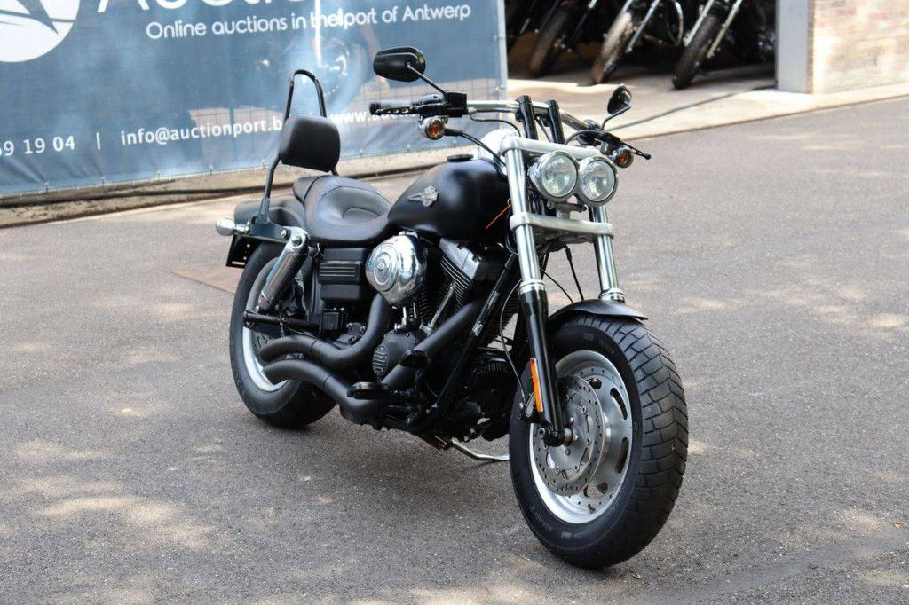 Harley-Davidson DYNA FAT BOB Benzin