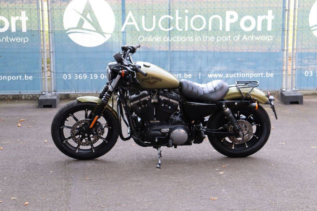 Harley-Davidson Sportster XL883 Iron Gasoline 2019