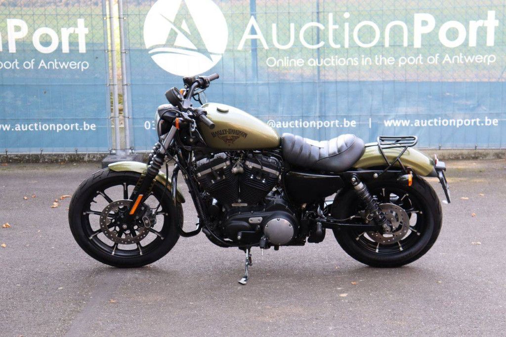 Harley-Davidson Sportster XL883 Iron Gasoline 2019