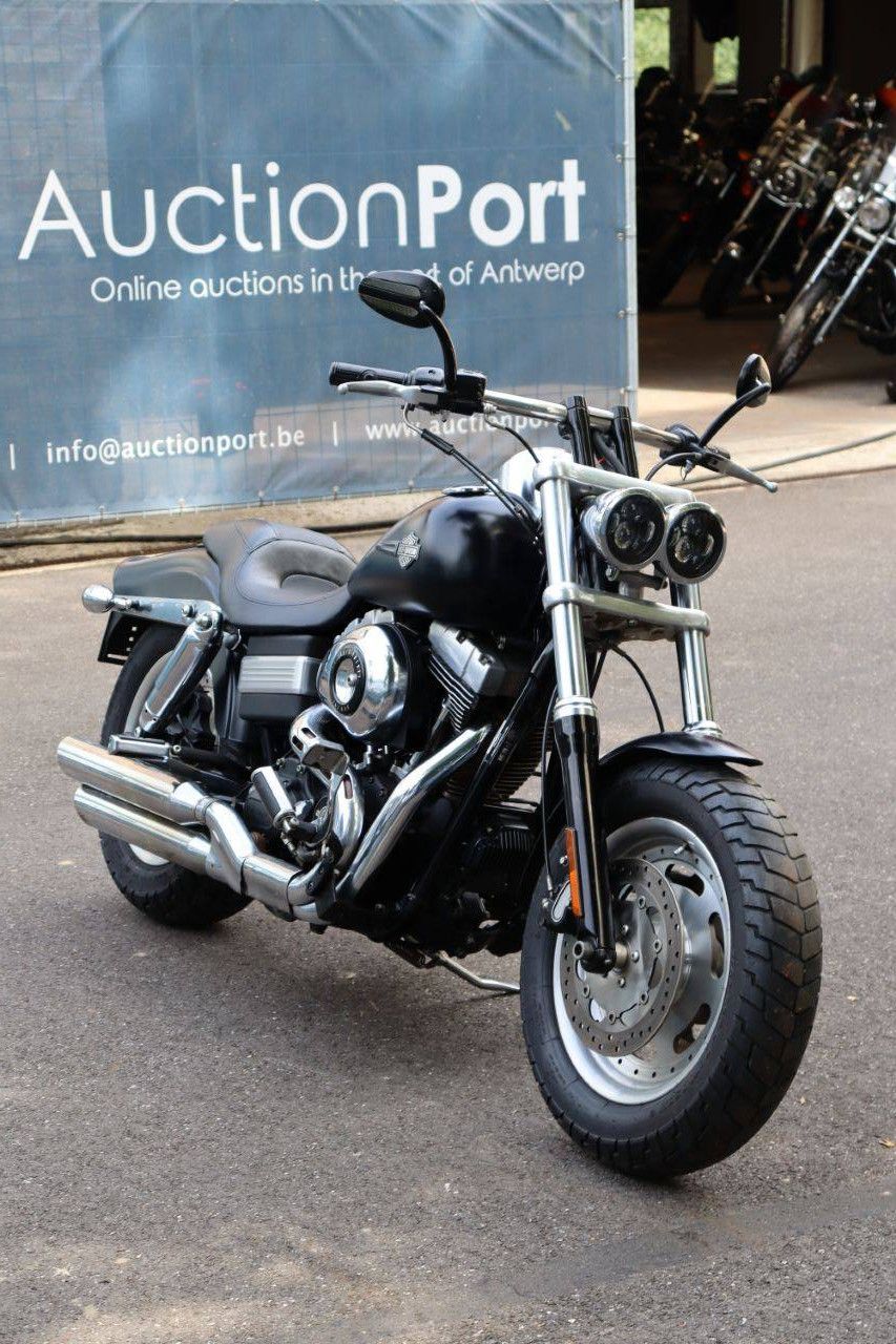 Harley-Davidson Dyna Fat Bob Gasoline 2010