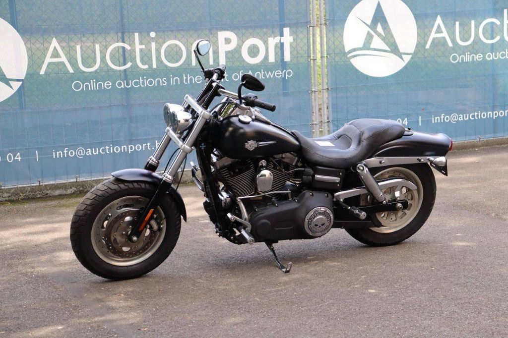 Harley-Davidson Dyna Fat Bob Gasoline 2010