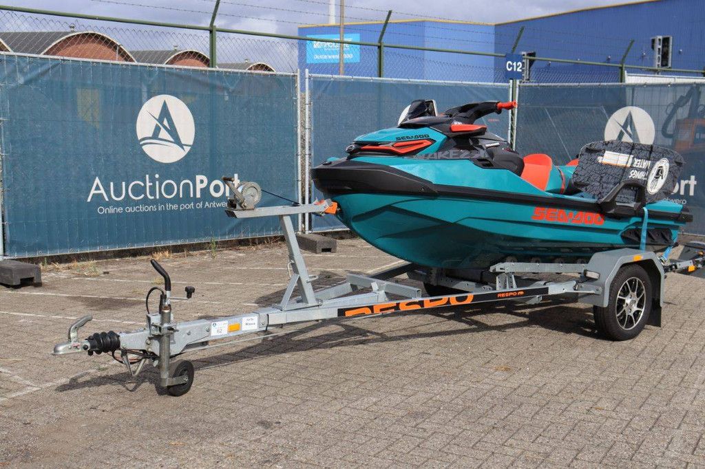 Jetski Seadoo Wake Pro 230 Petrol 2018 (Margin)