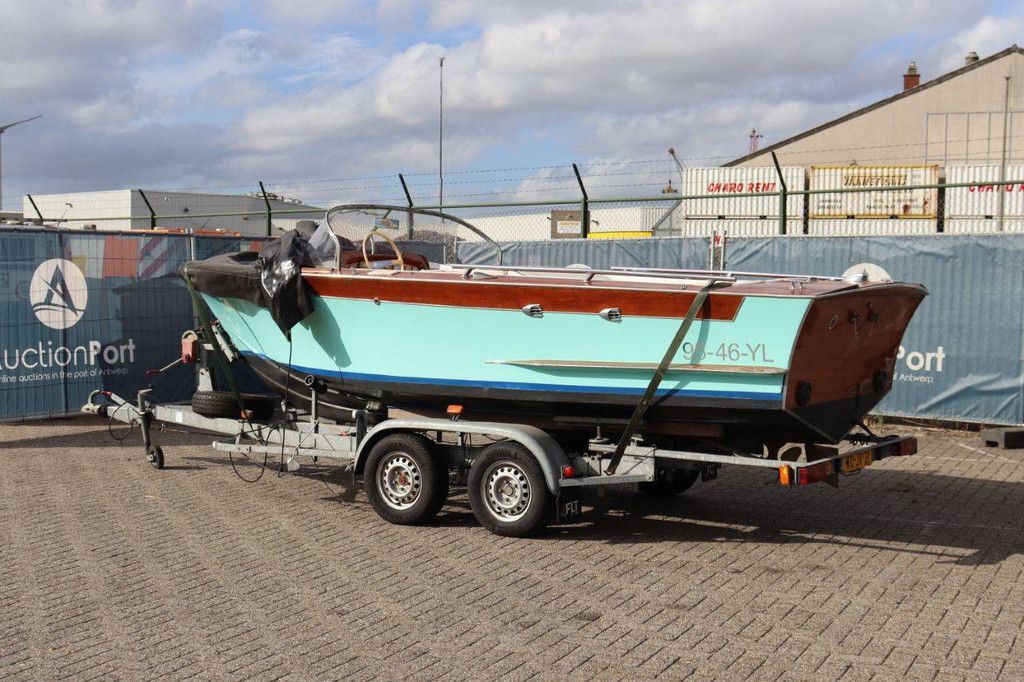 Speedboat 95-46-YL
