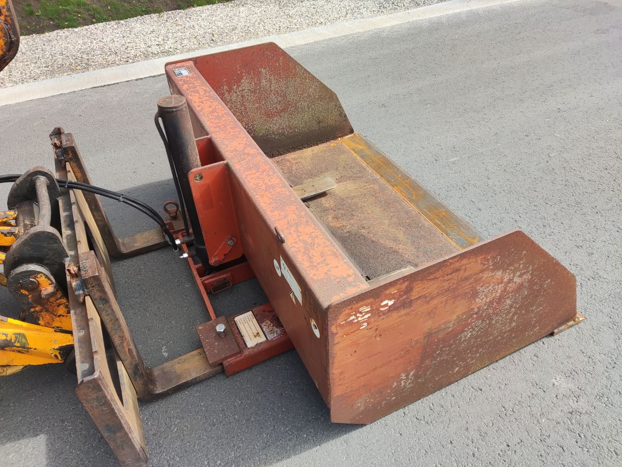 BRINKMAN schepbak (type HHB 450-900, hydraulisch, i.g.s.)