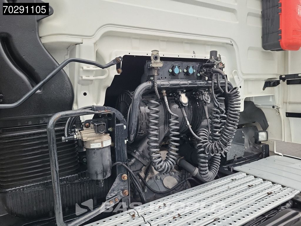 MAN TGX 18.470 4X2 XXL Retarder 2x Tanks Euro 6