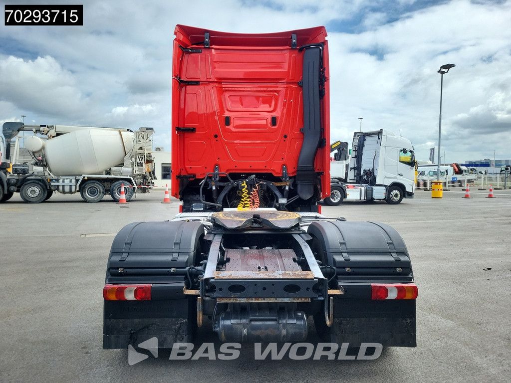 Mercedes Actros 1842 4X2 StreamSpace 2xTanks Euro 6