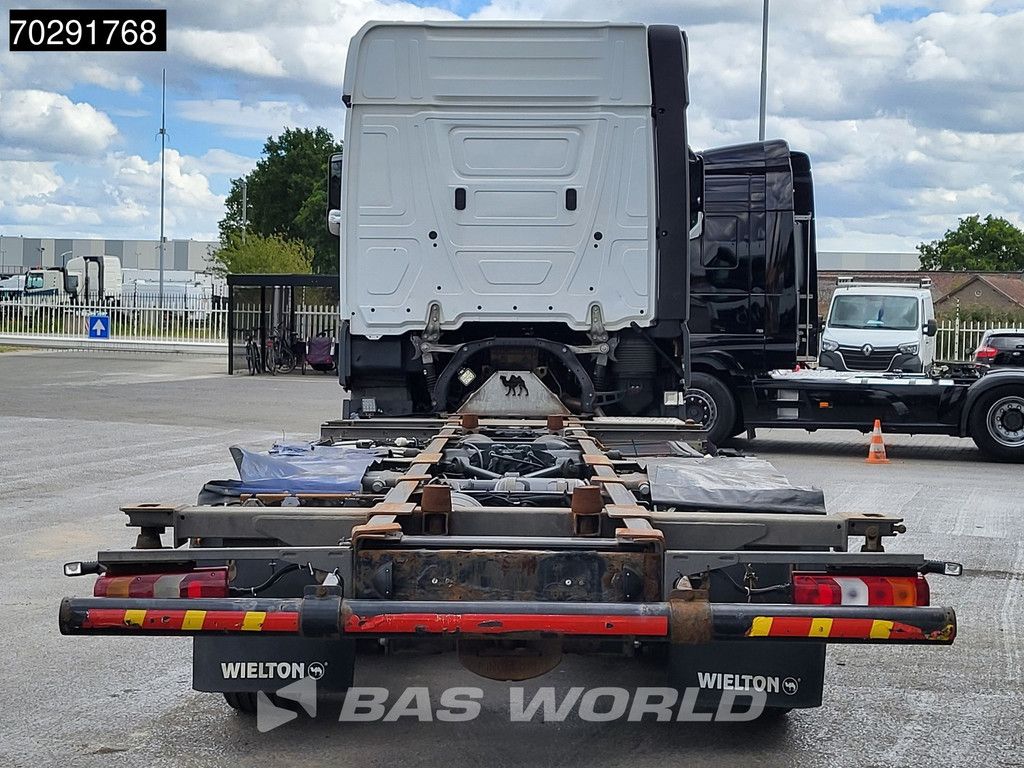 Mercedes Actros Actros 2542 6X2 BigSpace Standklima Euro 6
