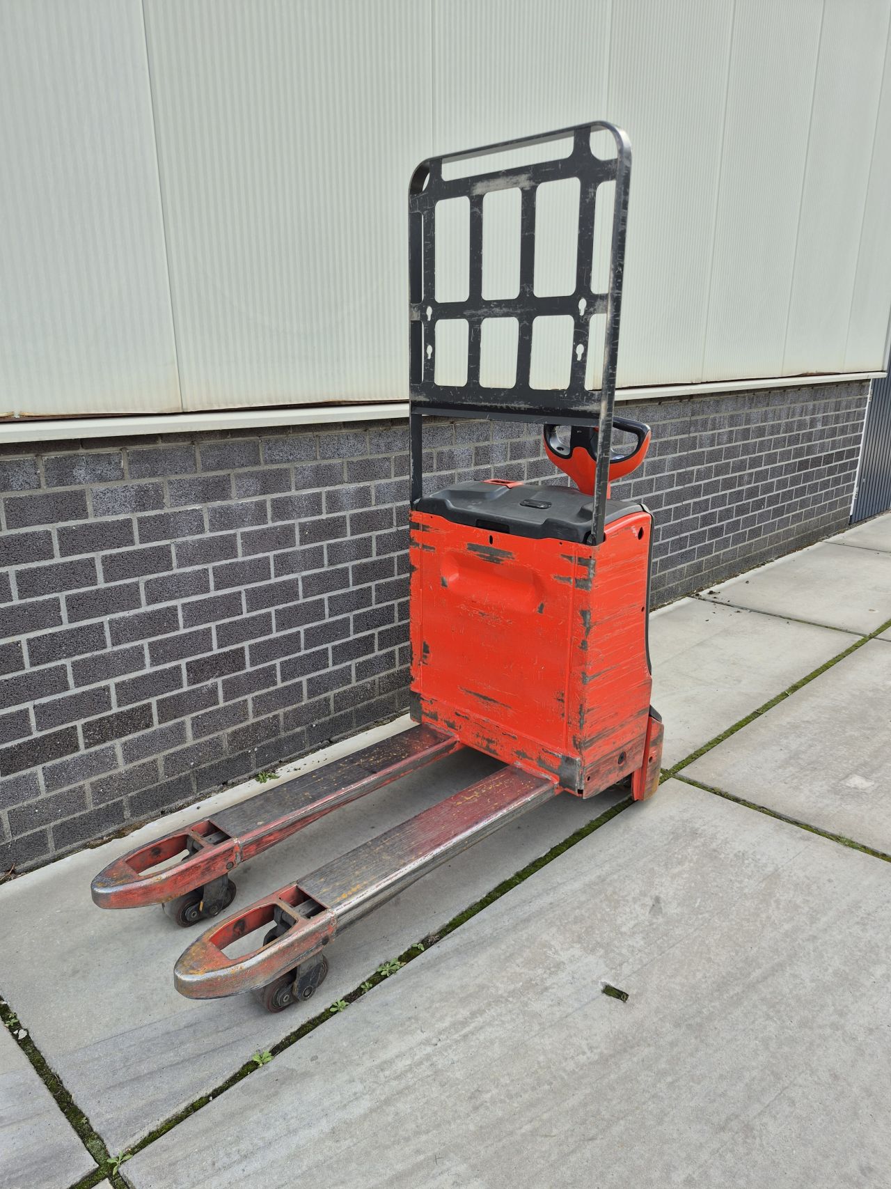 Linde T16 2793 uur bj 2020 accu bj 2024