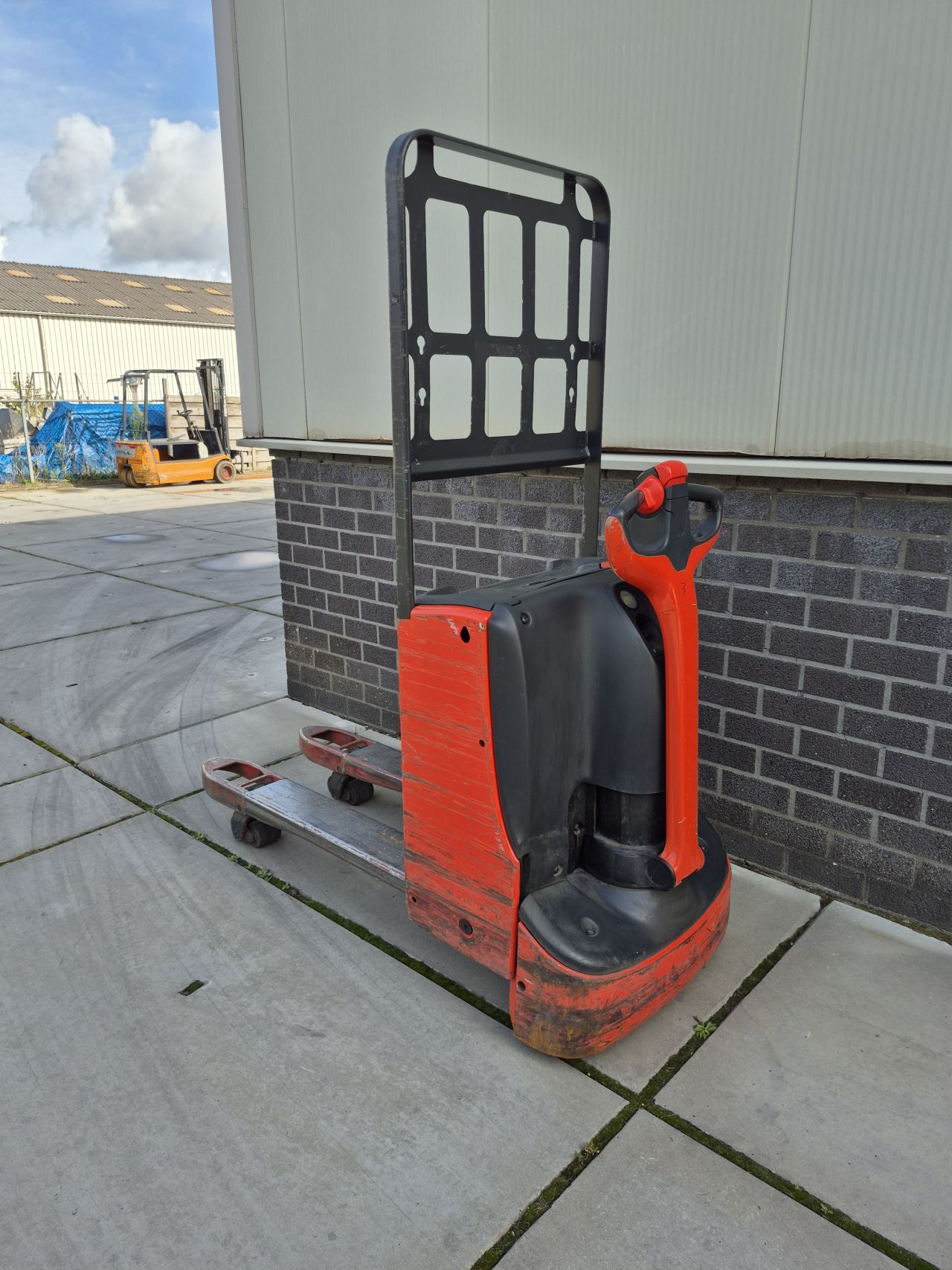 Linde T16 2793 uur bj 2020 accu bj 2024